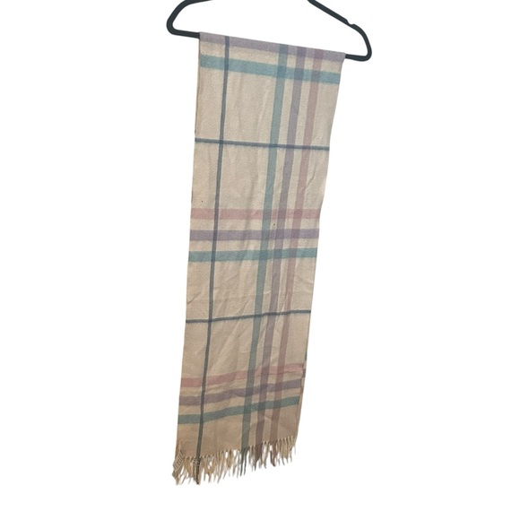 Burberry Classic Plaid Cream Base Wide 100% Cashmere Fringe Scarf Neutral. - Picture 3 of 10